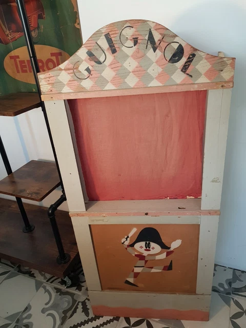 Des touches de gros plan d'un ancien piano en bois | Photo Gratuite