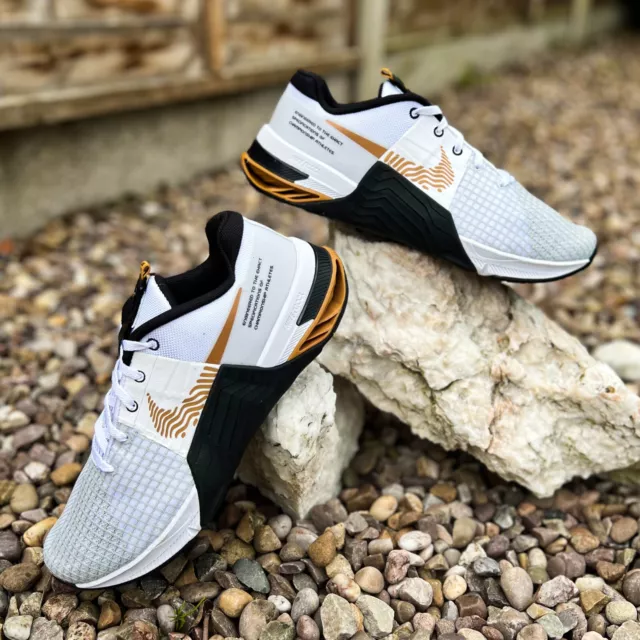 Metcon 4 white gold top