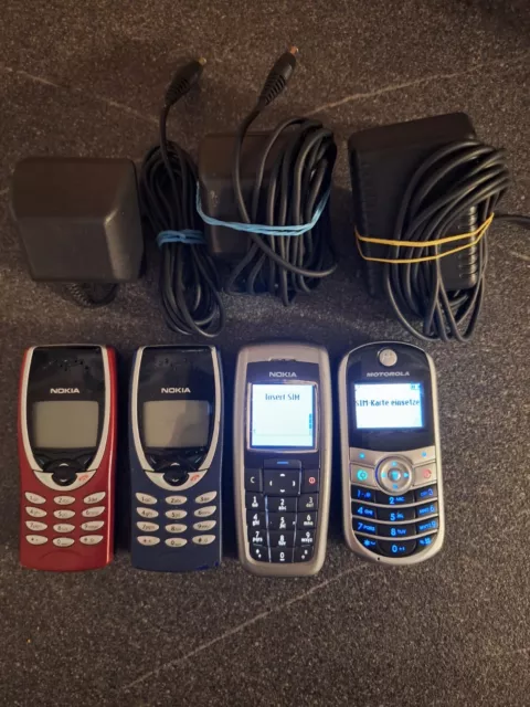 Konvolut Handy Nokia 8210 2x, Nokia 2600 & Motorola C140