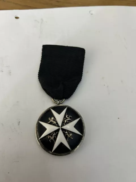 Order Of St John Silver & Enamel Officer Serving Brother Medal