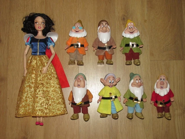 DISNEY SNOW WHITE And The Seven 7 Dwarfs Toy Doll's Figures Set £25.00 ...