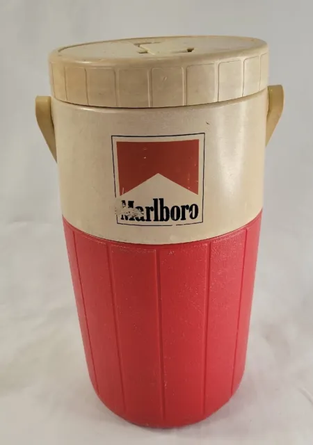 Marlboro Coleman 2 Qt 1/2 Gallon Water Beverage Jug Thermos Cooler Vintage