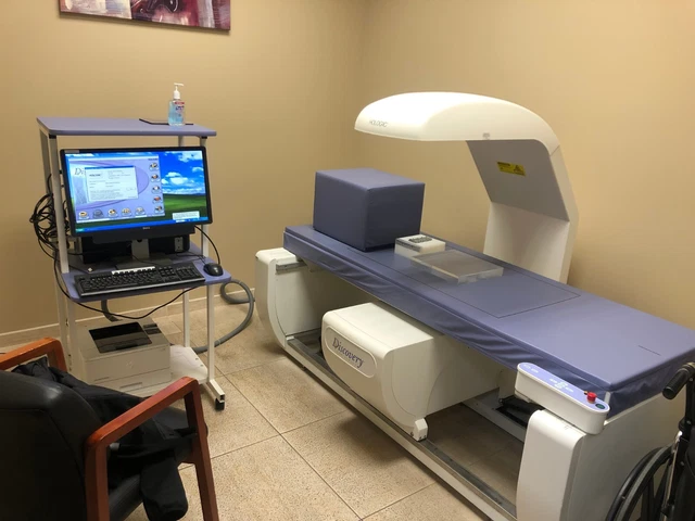 HOLOGIC Discovery C Series Bone Densitometer  Great Condition