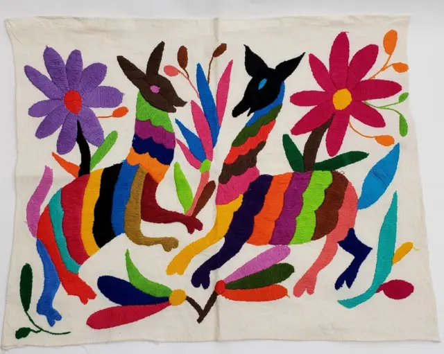 Otomi Tenangos Embroidery Mexican Art Hand Embroidered Floral Animals 17"x13.5"