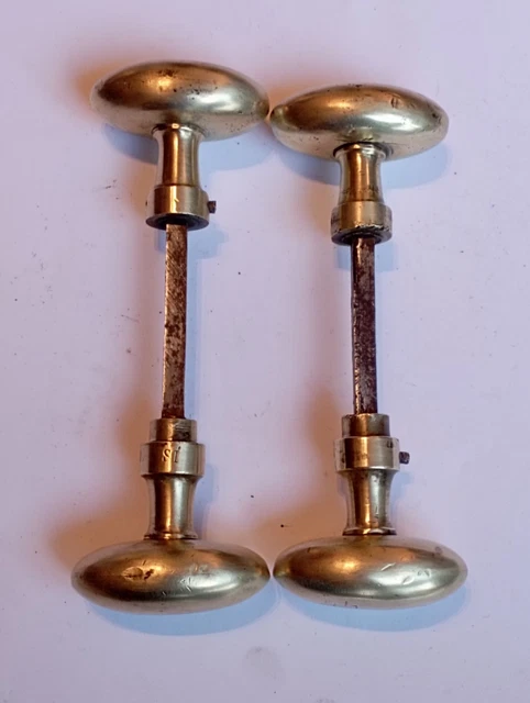ANCIENNE POIGNÉE DE Porte Octogonale Art Déco En Fonte Peinte EUR 40,00 ANCIENNE POIGNÉE DE Porte Octogonale Art Déco En Fonte Peinte EUR 40,00