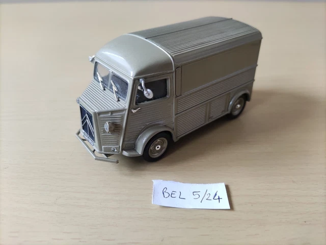 Lot De Modèles Réduits (galerie) Pour Citroën HY Type H - Échelle 1/43 - Occasion