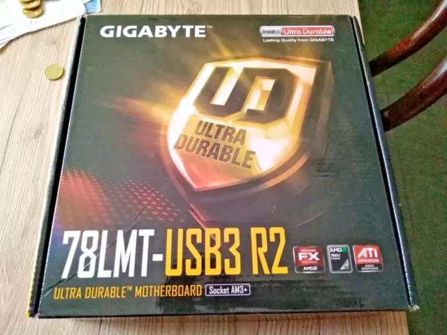 scheda madre Gigabyte 78LMT-USB3 R2 AMD3, CPU AMD, VENTOLA E 16 GB DI RAM