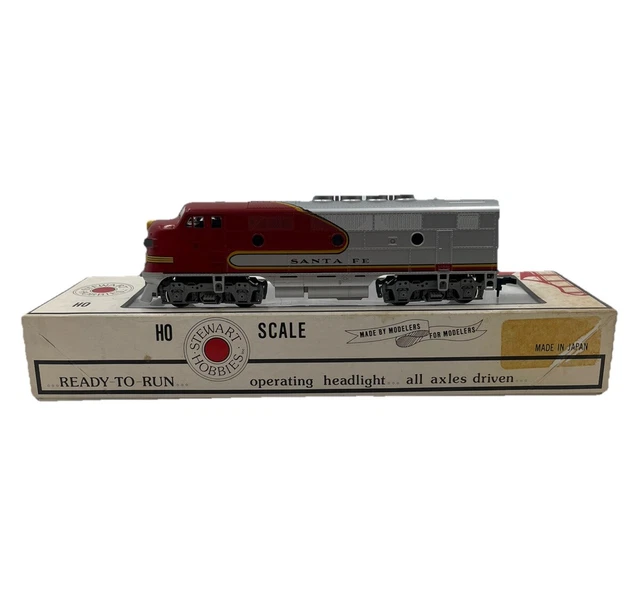 Stewart Hobbies F3 PhaseⅡ Pwd. Santa fe Stewart Hobbies HO Scale F3 Phase Pwd Santa Fe Passenger