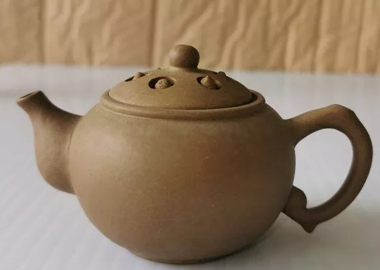 Yixing Zisha/purple Clay/Duan Ni Handmade Chinese Teapot,signed. 20th Century
