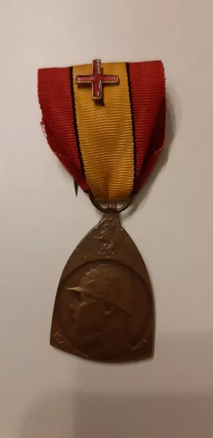 original belgium belgian medal : ww1 Commemorative With Wounded Cross