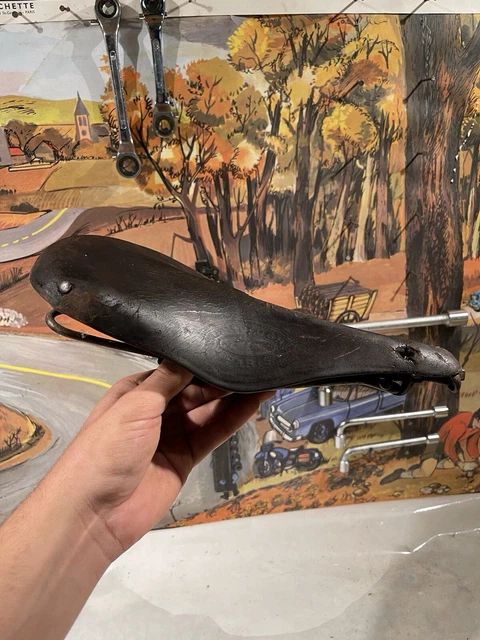 Selle De Vélo De Course Ancienne - Marque GLORIEUSE - Cuir Marron - France