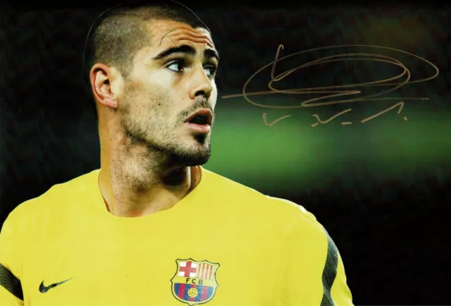 Victor Valdes - Futbol Club Barcelona - Hand Signed - Photo