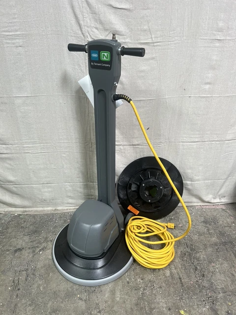 TENNANT 9007336 Floor Scrubber 20" Machine Size 1.5 hp Motor 115V AC @ 15A 60 Hz