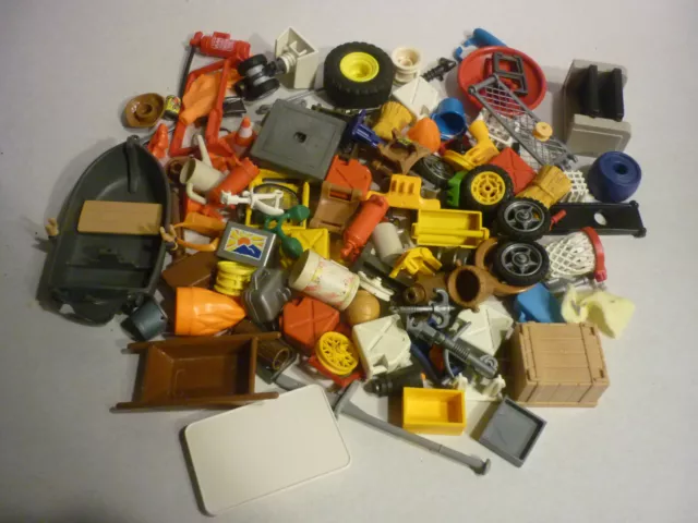 Playmobil Lot Accessoires  Pieces  Detachees Divers 23