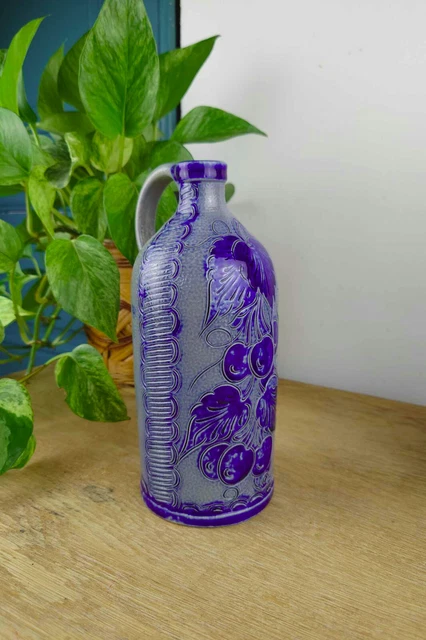 Bouteille En Gres Ancienne