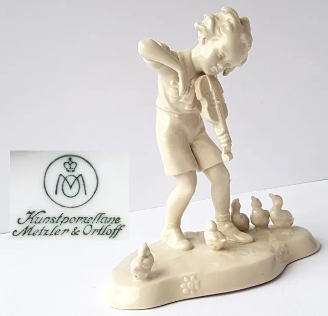 Porcelain Figurine„Violin Playing Boy “METZLER & ORTLOFF Um 1930 - 1950 L743