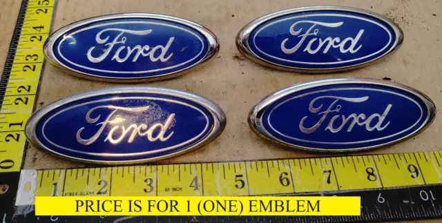 (1) Ford Oval Light Blue Emblem F27B 9843156 Aa (4281)