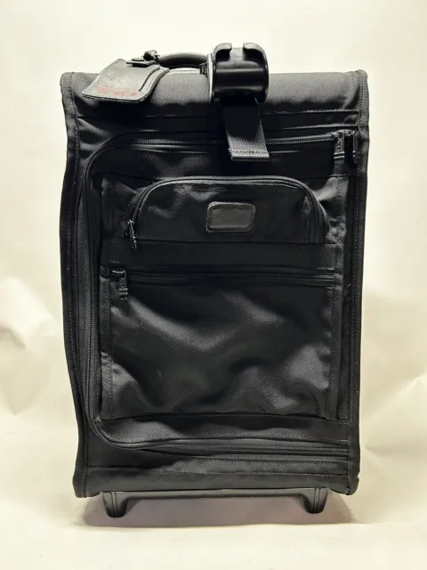TUMI ALPHA Black Nylon Wheeled Carry-on Suitcase Business Expandable 22922DH