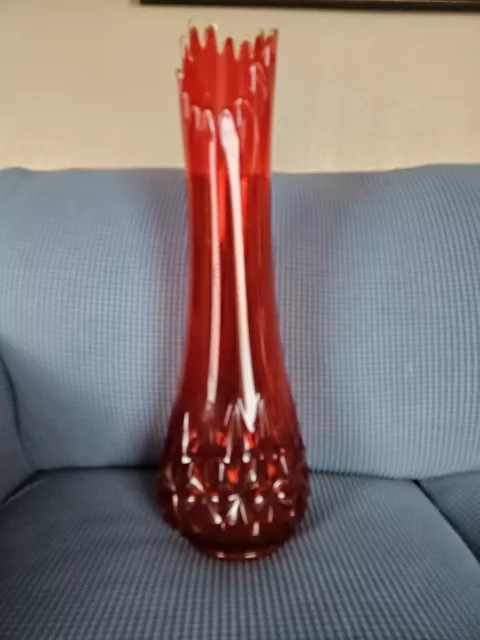 LE Smith swung vase red 22" Flame Tip  Large Diamond bottom