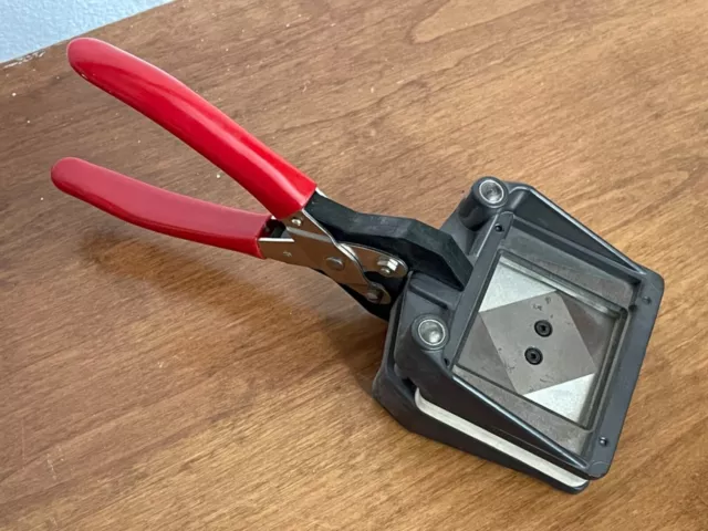 2" x 2" Passport Photo ID Die Cutter Punch Tool Clamp Handheld HD2 2" x 2" Passport Photo ID Die Cutter Punch Tool Clamp Handheld HD2