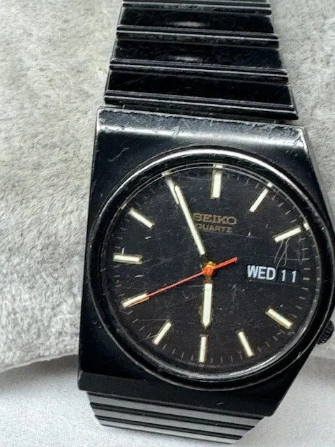 RARE Vintage Men's Seiko SQ 8123-7269 Half Moon Black Tone Day Date Quartz Watch 2