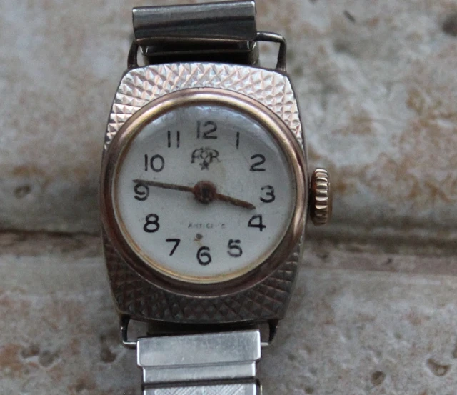 MONTRE - LIP - Ancienne - Vintage - Femme - Plaqué OR - Mécanique EUR