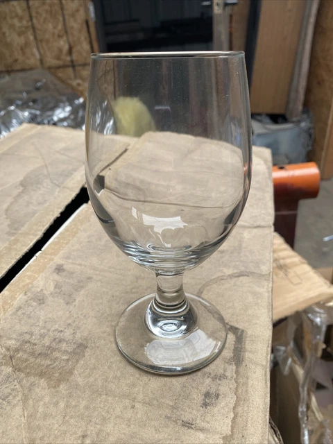 Perception Stemware - 14 oz. Banquet Goblet