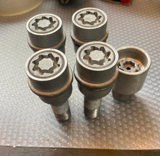GENUINE VW T5 T6 Transporter Locking Wheel Nuts Bolt Key Set Van 16" 17