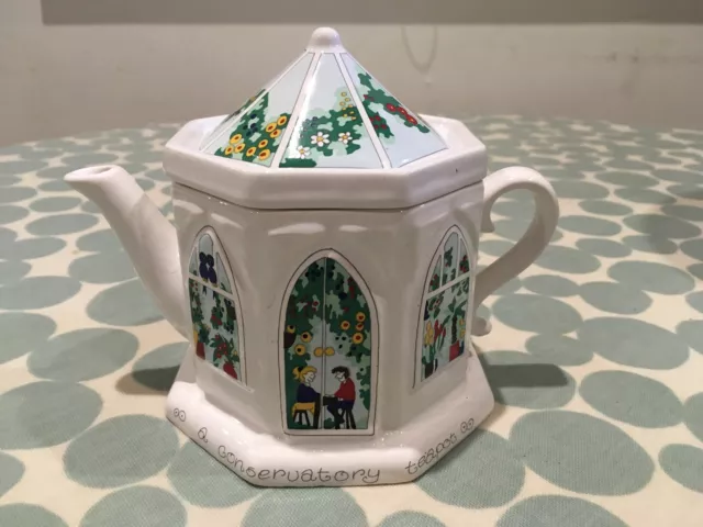 Wade "English Life Teapot" designed by Barry Smith and Barbara Wootton