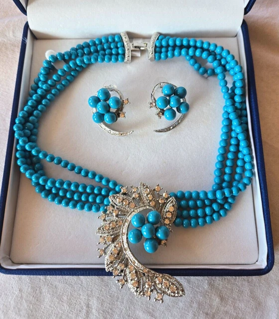 Parure De Bijoux De Couleur Bleue - Coffret Complet - Neuf Avec étiquettes - Marque Générique