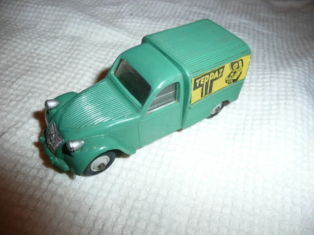 Modèle Réduit Norev Jaguar 2L 400 Bleu-gris époque Dinky Toys - échelle 1:43 - Occasion Bon état