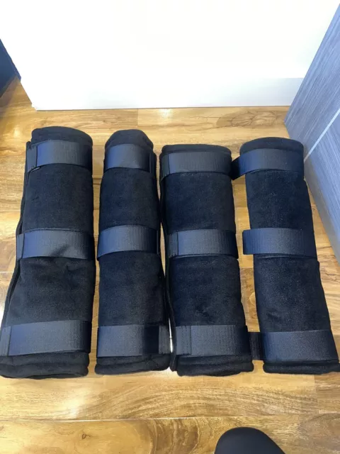 Set Of 4 Black Fleece Leg Wraps / Stable Boots / Travel Boots Full Size BRANDNEW