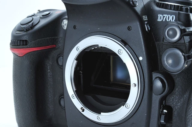 22500 Shots NEAR MINT Nikon D700 12.1MP Digital SLR Camera from Japan
