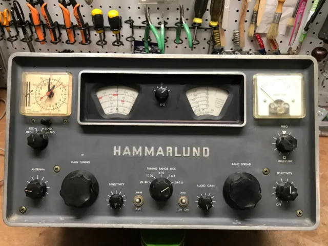Rare Hammarlund HQ-100AC Shortwave and Ham Radio Receiver + 24 Hour Clock