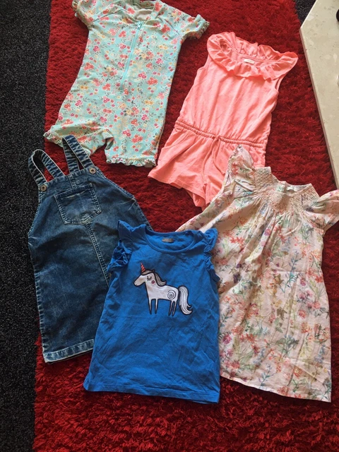 Next Lovely vestiti per ragazze pacchetto vacanze 4/5 anni