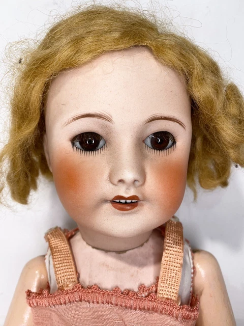 Ancienne Poupée UNIS FRANCE 301 ERT - Taille 7 (environ 50 Cm)