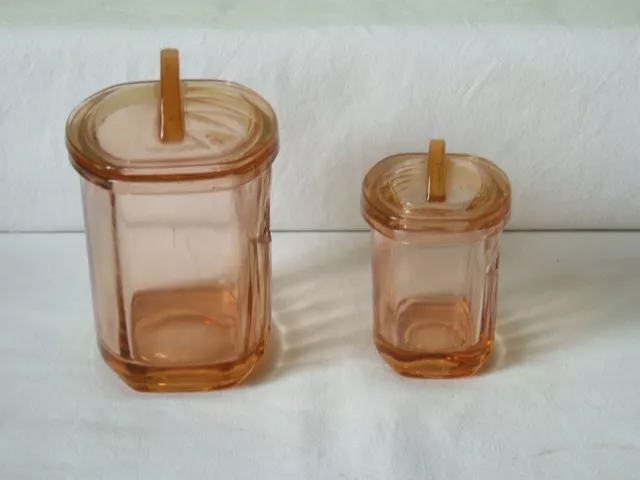 Lot De 2 Anciens Pots A Epices - En Verre Rose Transparent - Deco -Collection - 2