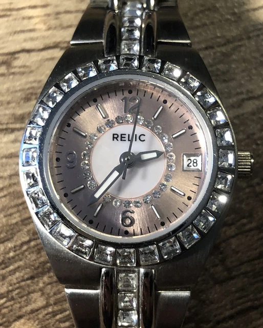 RELIC by Fossil Women’s Watch Gemmed Bezel 50M WR Wristwatch RELIC by Fossil Women’s Watch Gemmed Bezel 50M WR Wristwatch