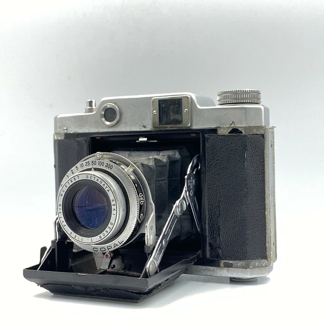 Mamiya 6 Six 6x6 Rangefinder Camera f/3.5 7.5cm 75mm Lens - GOOD