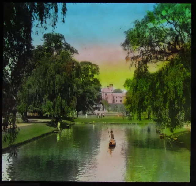 GETÖNTES Glas magische Laterne Rutsche CAMBRIDGE DIE RÜCKSEITE DATIERT 1928 FOTO PUNTING