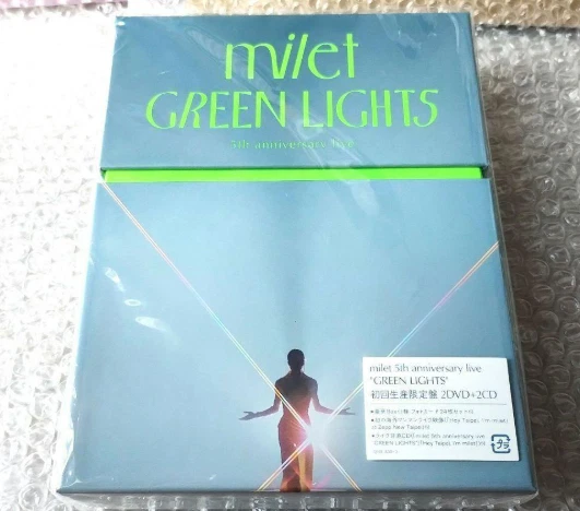 【2DVD+2CD】milet /5th anniversary live 61TX6JrwkgL.jpg