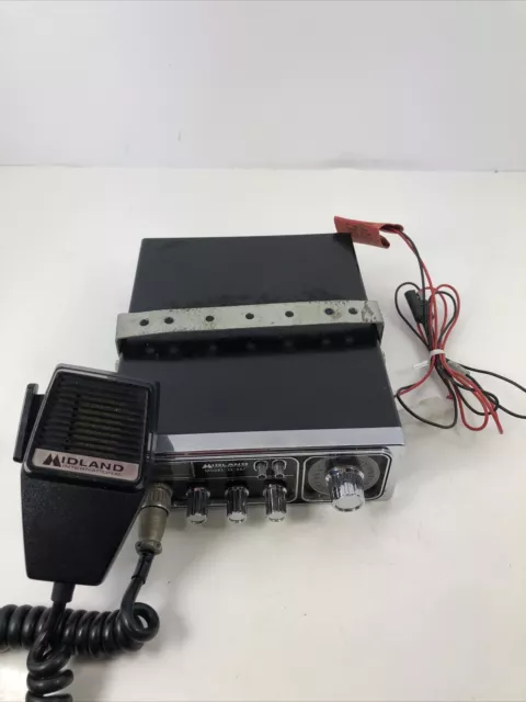 Midland CB Radio Model 13-857 With Microphone 23 Channel Not Tested