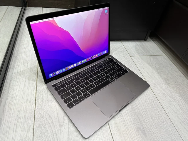 Apple MacBook Pro Retina 13.3" 2017 256GB SSD 16GB Ram 3.1GHz Core i5 Space Grey