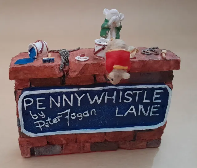 PETER FAGAN - Pennywhistle Lane Roadsign Plaque - Village Accessory - with Mice