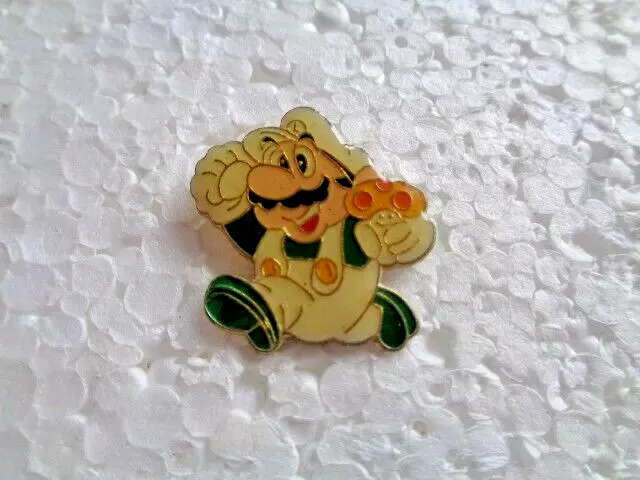 Nintendo Luigi computer character 1988 issued unusual rare metal lapel pin