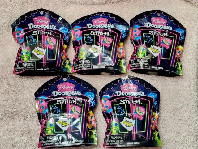 💚 Disney Doorables STITCH BLACKLIGHT Lot Of 5 Mini Peek Blind Bags 🩷