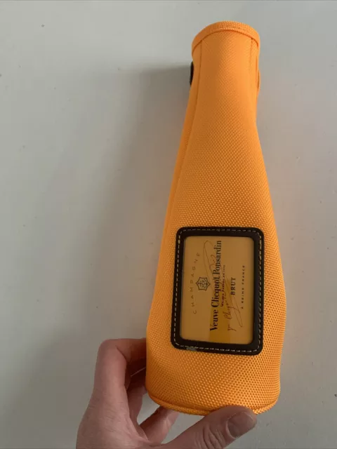 Veuve Clicquot Ponsardin Brut portable carrier/bag 750ml