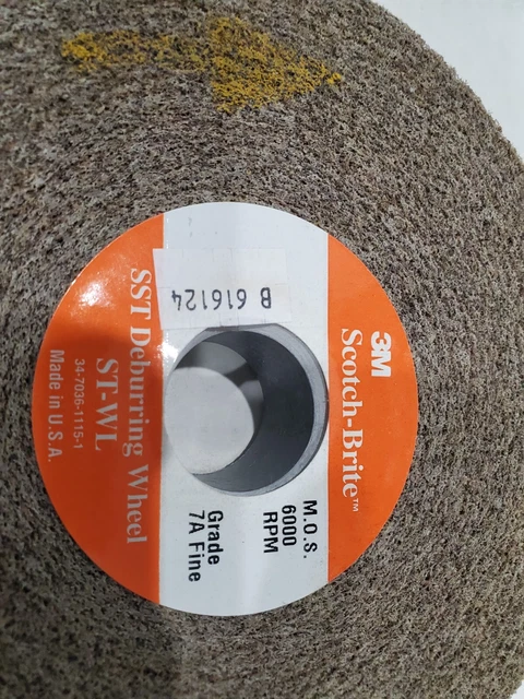 6" X 1" X 1" 7A Fine Deburring Wheel Scotch-Brite 3M #048011-05184