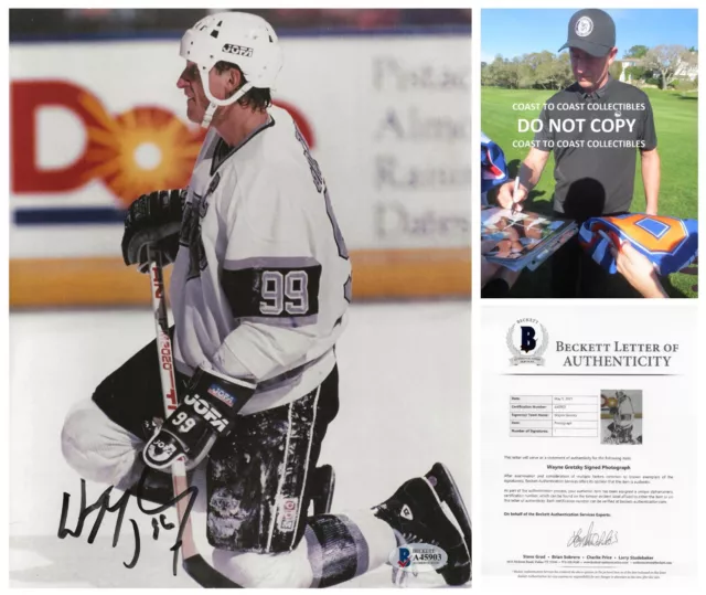 Wayne Gretzky signed Los Angeles Kings 8x10 photo Beckett COA proof autographed.