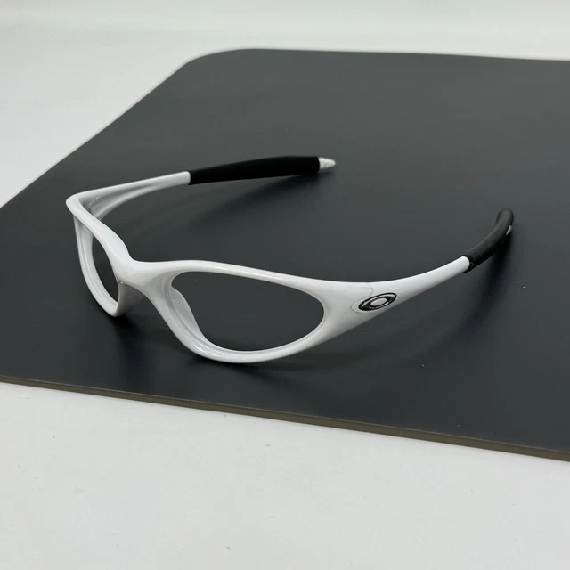 90s Oakley Minute 激レア パールホワイト アーカイブ OAKLEY オークリー 90s archive minute pearl - メルカリ